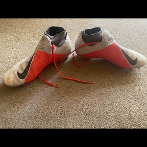 Women Nike phantom soccer cleats.